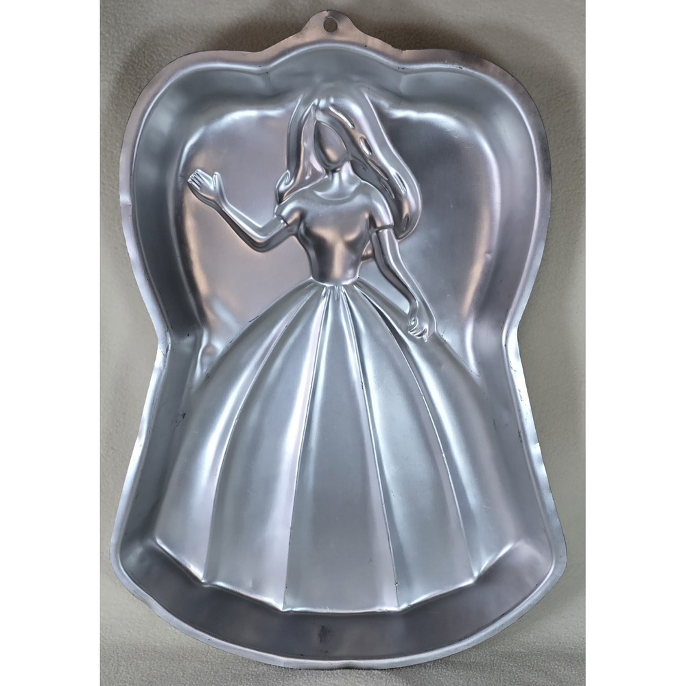 Wilton Barbie Cake Pan Mold Aluminum 2105-3550 1998 Mattel Vintage Birthday